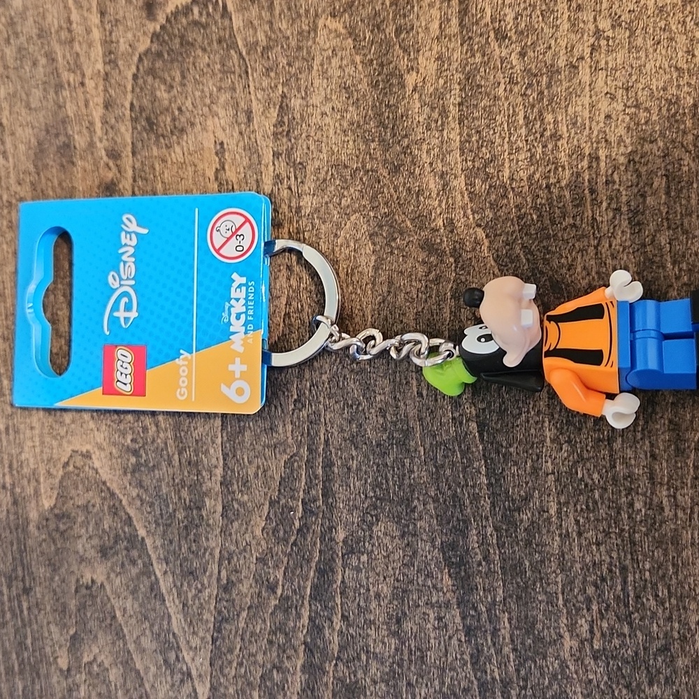 Disney Keychains - Picture 4 of 4